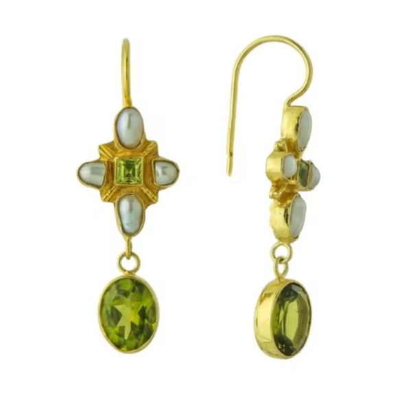 Anthro Asymmetric Green Crystal & Pearl Earrings – Gold Artistic Dangle Design - Picture 5 of 9